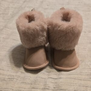 NWOT Pink Baby Boots 3-6 Months